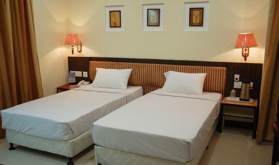 Hotel Sitara Royal Haïdarabad Extérieur photo